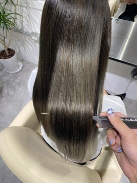 レヴリー(reverie) 美髪髪質改善ストレートディープグレージュ心斎橋南船場