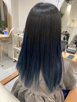 ヴィータ 田町(vi ta) ブルーブラック