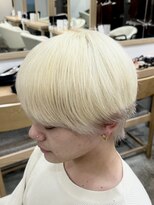 アイトーキョー 渋谷(AI TOKYO) ブロンドホワイトベージュ