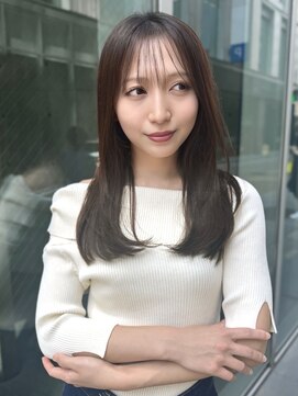 レスピア 銀座(Respia) 巻かずに決まる王道セミロングヘア【銀座/有楽町】30代40代50代