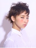 外国人モデル風くしゃくしゃショート