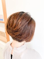 ユッカ エルア 武庫之荘南口(YUCCA elua)&nbsp;【elua 角床】大人可愛いパーマショート