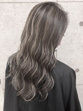 アールプラスヘアサロン(ar+ hair salon) コントラストハイライト