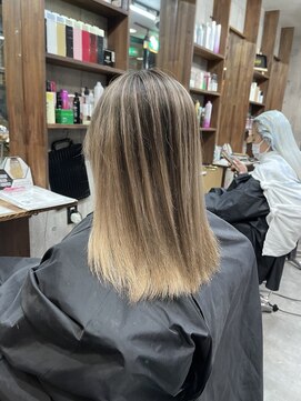 ラフ(LAFF) #黒髪#ボブルフ#ネビージュ#小顔#ワンレン