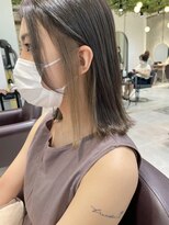 アンサム 三軒茶屋(UNSOME)&nbsp;インナーカラー/ブロンドベージュ/切りっぱなしロブ/豊岡