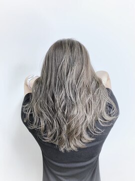 ヘアリゾートユア 新大久保店(hair resort YuA) グレージュカラー