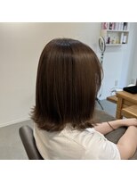 アンクル(ancre)&nbsp;艶髪ストレート×ミディアム×オリーブベージュ×髪質改善