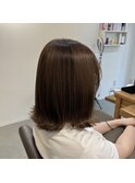 艶髪ストレート×ミディアム×オリーブベージュ×髪質改善