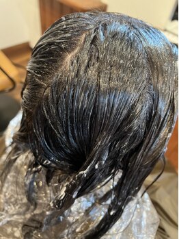 アイルビー(EYERUBY)の写真/【武蔵新城駅徒歩4分】ダメージが気になる方必見！髪と頭皮に優しいカラーをご提案◎なりたい色味が叶う＊