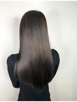 アンダーバーホワイト 大阪上本町店(_WHITE) 髪質改善ULTOWAトリートメント