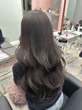 クム(kumu) ブリーチなしグレージュ