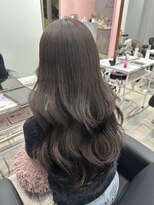 クム(kumu) ブリーチなしグレージュ