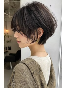 リアン アオヤマ(Liun Aoyama) おさまる丸みショートボブ