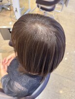 レッド(ReD)&nbsp;白髪ぼかし/白髪ぼかしハイライト/脱白髪染め/金沢/髪質改善