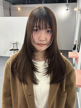 ツイ 新潟駅南けやき通り(tui) ロングレイヤー/顔周りレイヤー/顔周りカット/シースルーバング