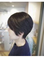 コネロマ(coneroma)&nbsp;お手入れ簡単ショートボブ