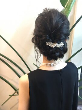 ヴォイス(voice) お呼ばれヘア♪