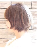 レウナ 外苑前(Reuna)&nbsp;【３０代・４０代・５０代】毛流れ綺麗な丸みボブ