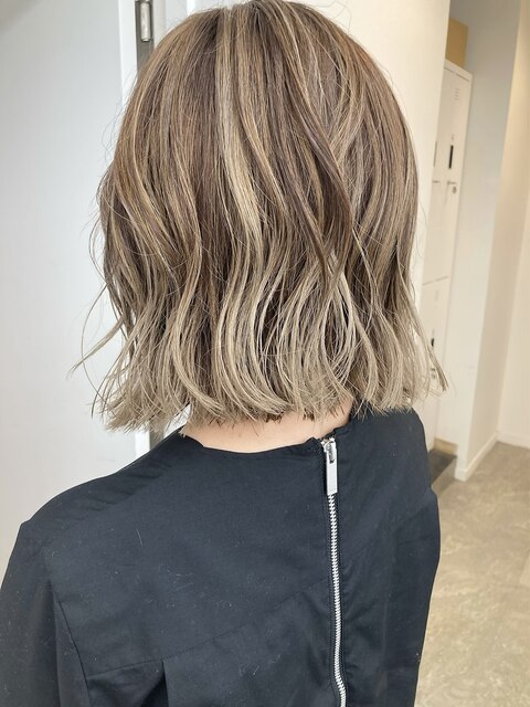 beige gradation bob