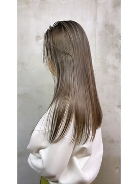 ソルトウォーター 南堀江(SALT WATER) ハイライト