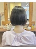 【ALBAさわ】首元がキレイなボブ