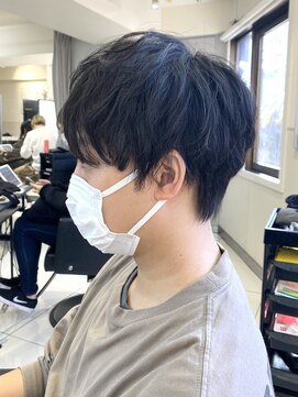 ヴェイン 渋谷(vain) 簡単スタイリング黒髪メンズマッシュスーツ