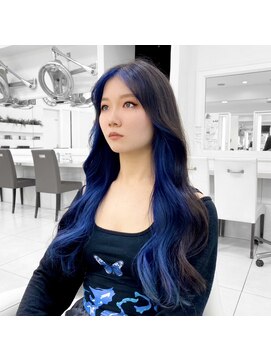 アッシュ 小岩店(Ash) 外国人風ブリーチカラー白髪ぼかしハイライトインナーカラー