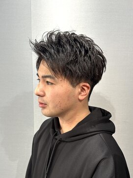 ガオプロデュースバイレボ(gao produced by revo) アップバングショート/短髪/刈り上げ/ツーブロック/メンズカット