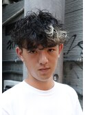 シャドウパーマスペインカールブリーチ