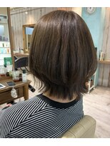 コトナ 越谷店 グレージュレイヤーボブ
