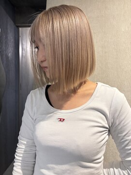 スレイ(SLAY) ブロンドベージュ