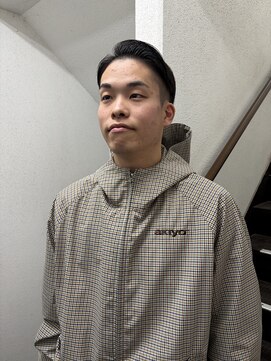 バトン(BATON) 七三ベースの大人メンズショート