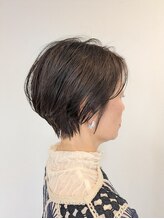 チース(CHEETH) ショートボブ