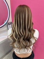 ロサ ファイブヘアー(Rosa..5Hair)&nbsp;暗くてもギャルさは欠かせない！エクステハイライト！