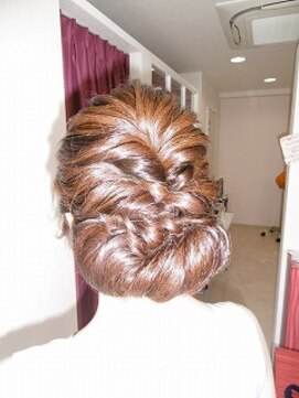 デザインヘアーピアジェ 八木店(DESIGN HAIR PIAGET) 春のお出かけ気品のあるKIRARAダウンアップ☆