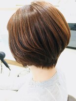 【Euphoria銀座本店】　絶壁解消☆前下がりショートボブ☆