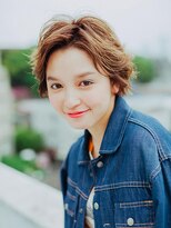 ウイングスガーデン 鶴川(WINGS garden) かきあげ外国人風ショート 鶴川 美容室 ウイングスガーデン