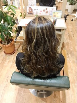 フェリスディーレ (Felice Deele) コントラストバレイヤージュ☆