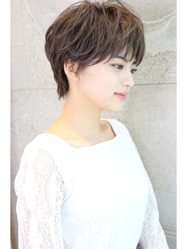 ジ オスカー(THE OSCAR) 大人かわいい耳かけショート♪