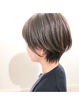 ネオリーブ クタ 町田店(Neolive kuta) 大人ショート【町田、町田駅200801】