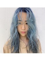 クク(QUQU)&nbsp;ターコイズとグレーのデザイン