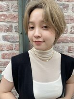 ビヨウシツ ポスタ&nbsp;ハイトーンマッシュショート・・　正木ゆかり