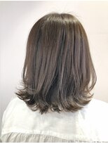 リーオオサカ(Lee Osaka)&nbsp;ふんわりレイヤー×アッシュベージュ