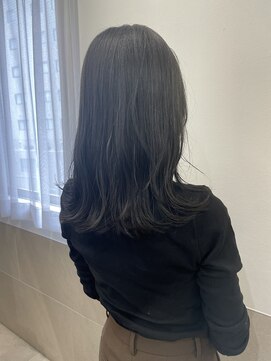 トゥーリ 薬院店(tuuli) tuuli miyu 地毛風アッシュミディアム/20代30代40代50代