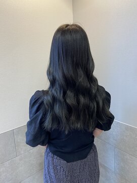 トゥーリ 藤崎店(tuuli) 高畠弘輝、艶巻き、ペールベージュ