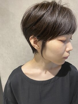シアン(.Xian) ショートスタイル(高槻/ショート/カット/ヘッドスパ)