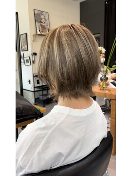 シェルハ(SHELHA) ハイライトカラー/ブリーチ/くびれ外ハネ