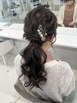 ディティカ ティア(Dityca tia)&nbsp;ふわっとローポニー