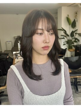 ムニ(MUNI) *シアーブラウン×くびれヘア*