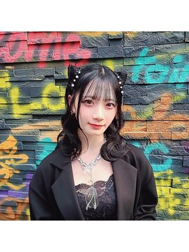 フロー 新宿(FLOW) 編み上げ立体ネコ耳ヘア